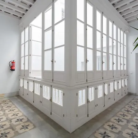 The Queen'S Designer Apartment By Cadiz4Rentals Extérieur photo