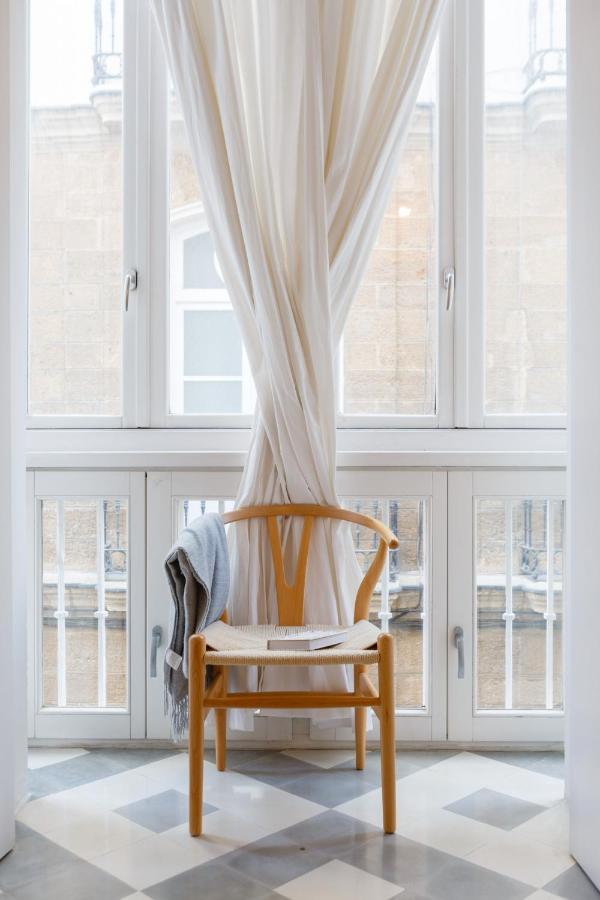 The Queen's Designer By Cadiz4rentals Apartment Cadiz