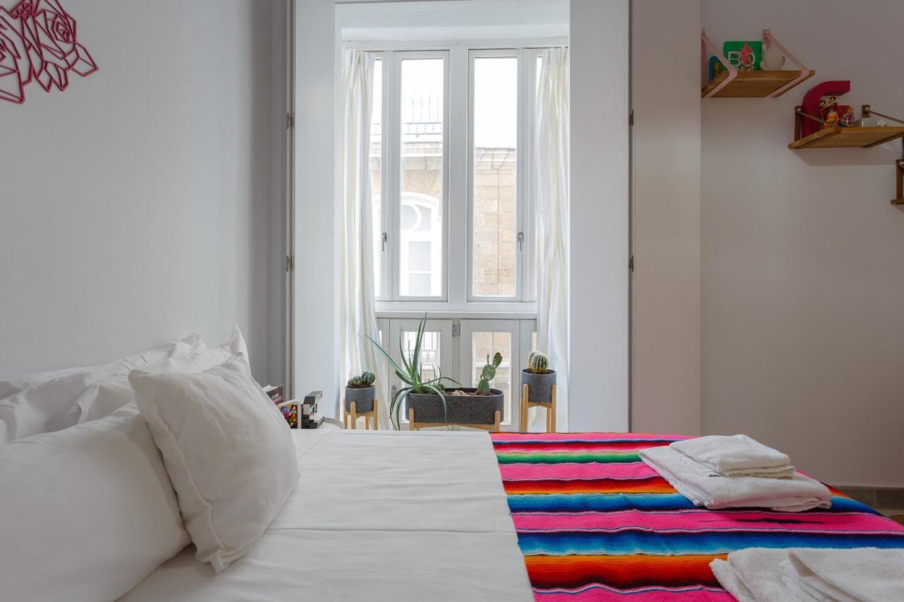 Apartment The Queen's Designer By Cadiz4rentals Cadiz
