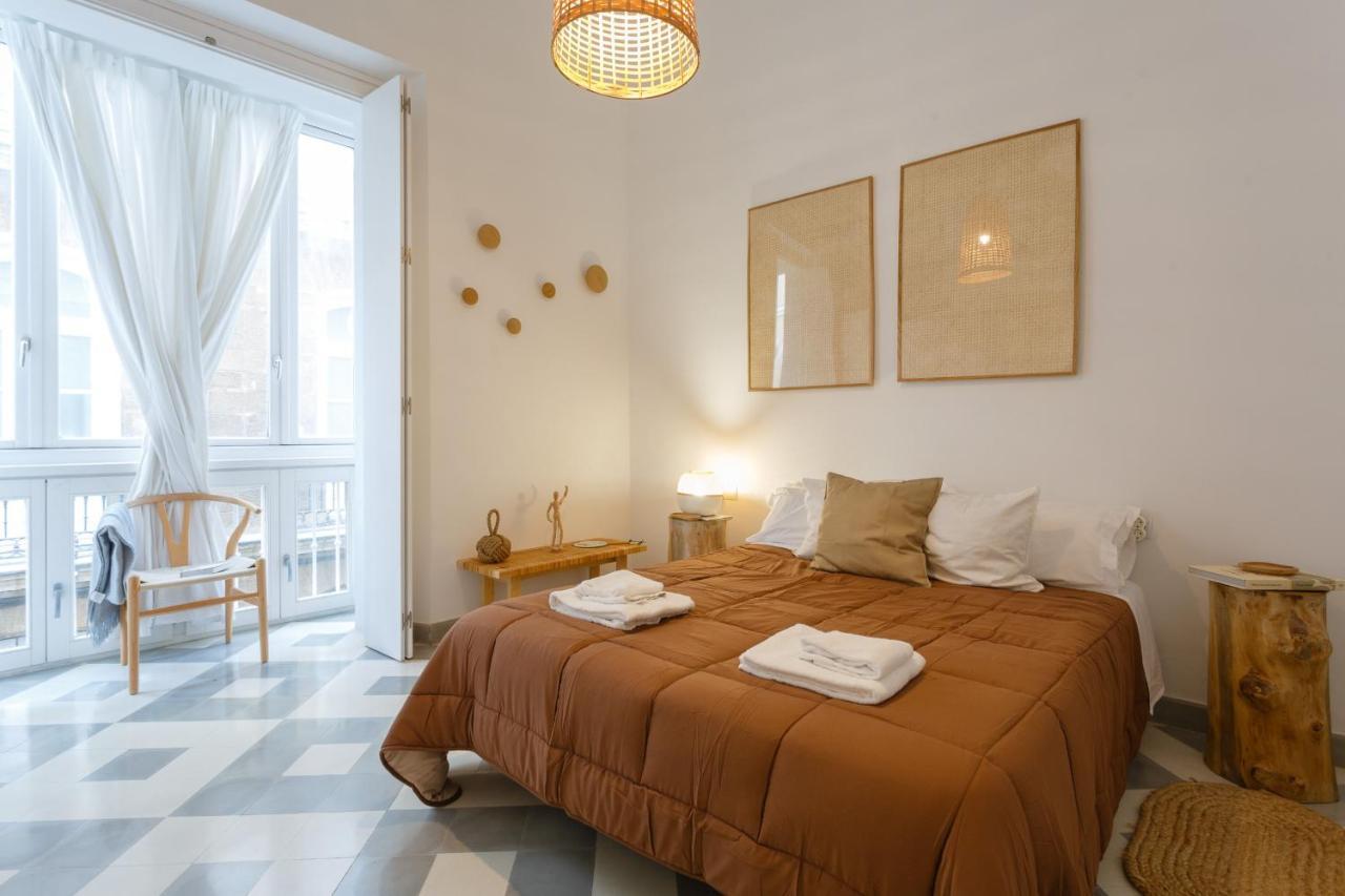 Appartamento The Queen's Designer By Cadiz4rentals