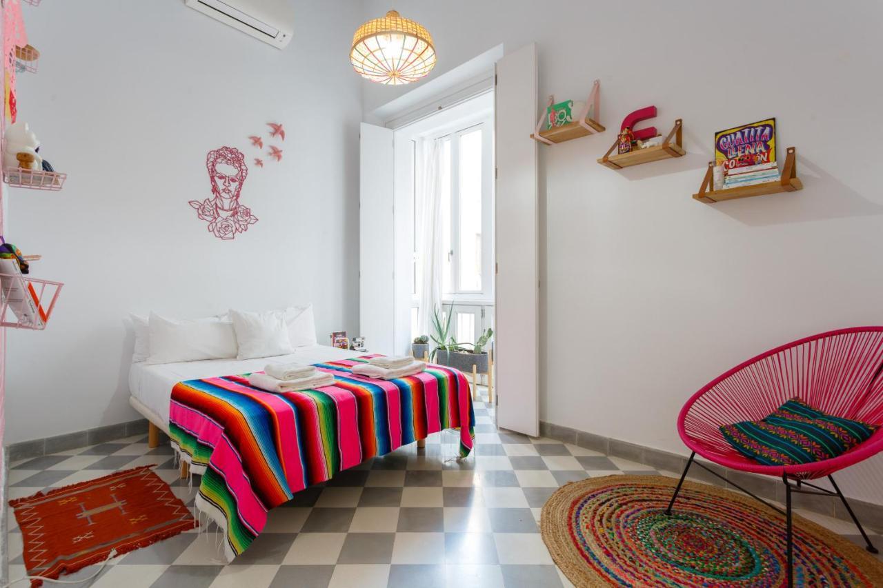 The Queen's Designer By Cadiz4rentals * Cadiz